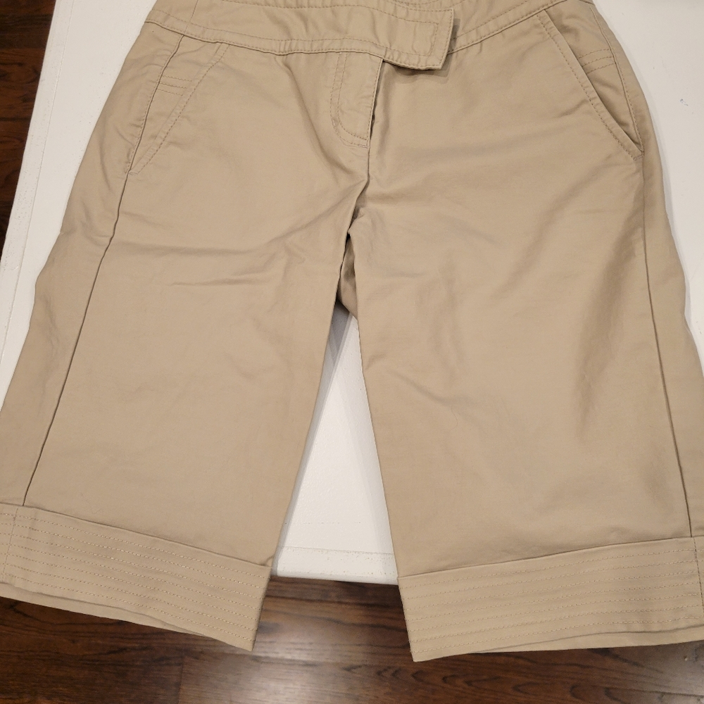 Ann Taylor Bermuda shorts